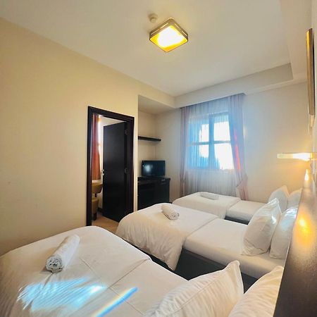 Hotel Aria Mitrovici  Luaran gambar