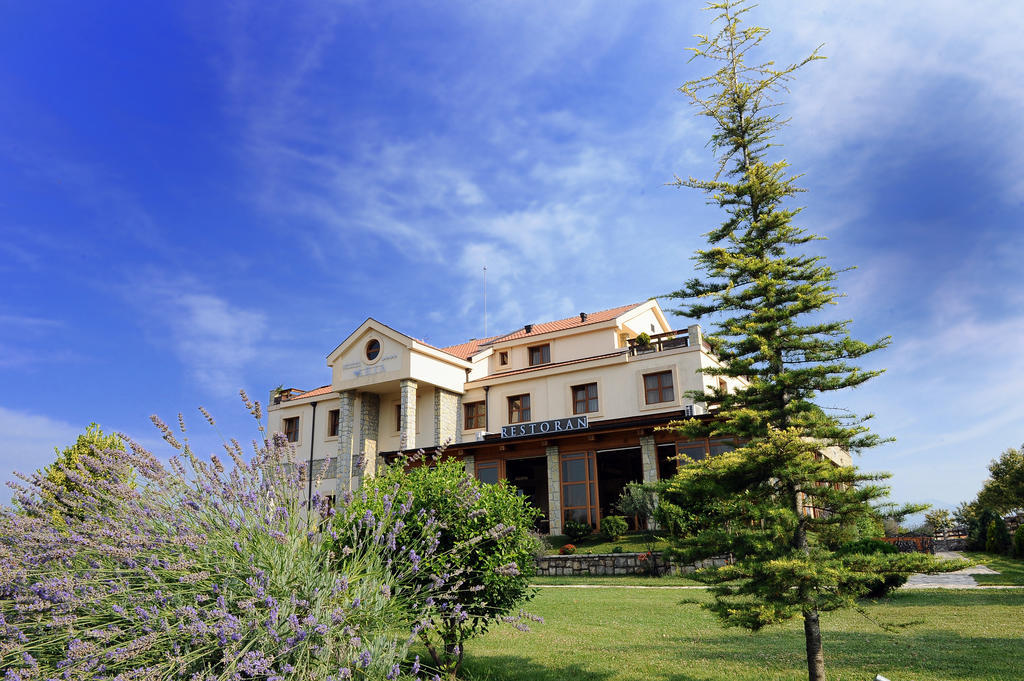 Hotel Aria Mitrovici  Luaran gambar